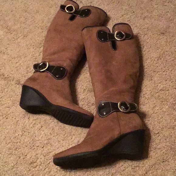 Aerosoles Suede boots - Picture 3 of 5